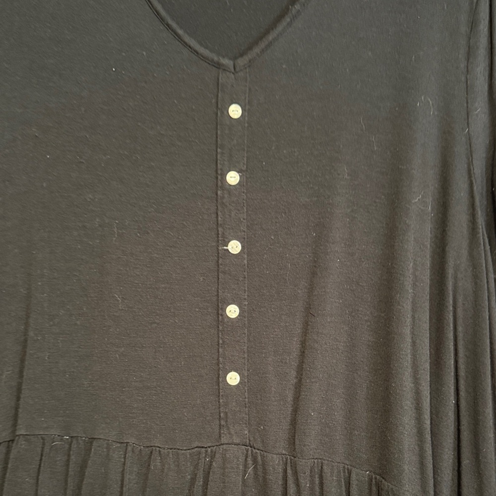 Moral Fiber Black V-Neck Buttoned Blouse - Picture 3 of 5